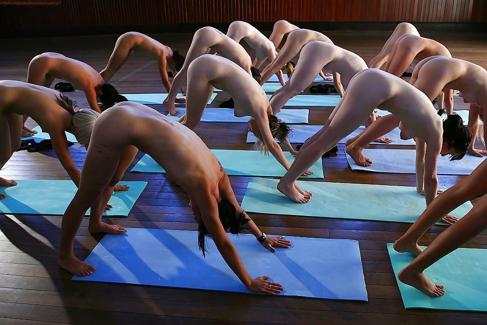 Naked Girl Groups 151 Part 3 - Yoga Girls Final 21